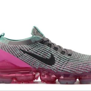 Nike Wmns Air VaporMax Flyknit 3 pink size 10